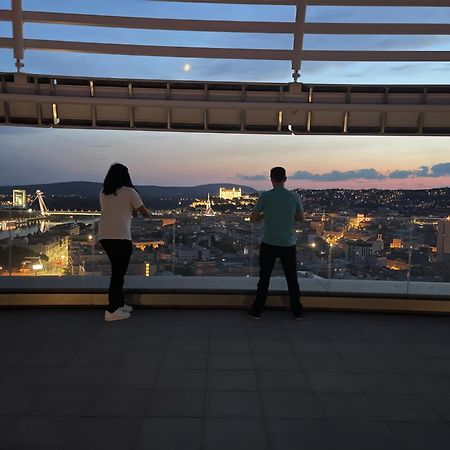 Sag Sky Park Residence Free Parking And Wi-Fi Bratislava Buitenkant foto