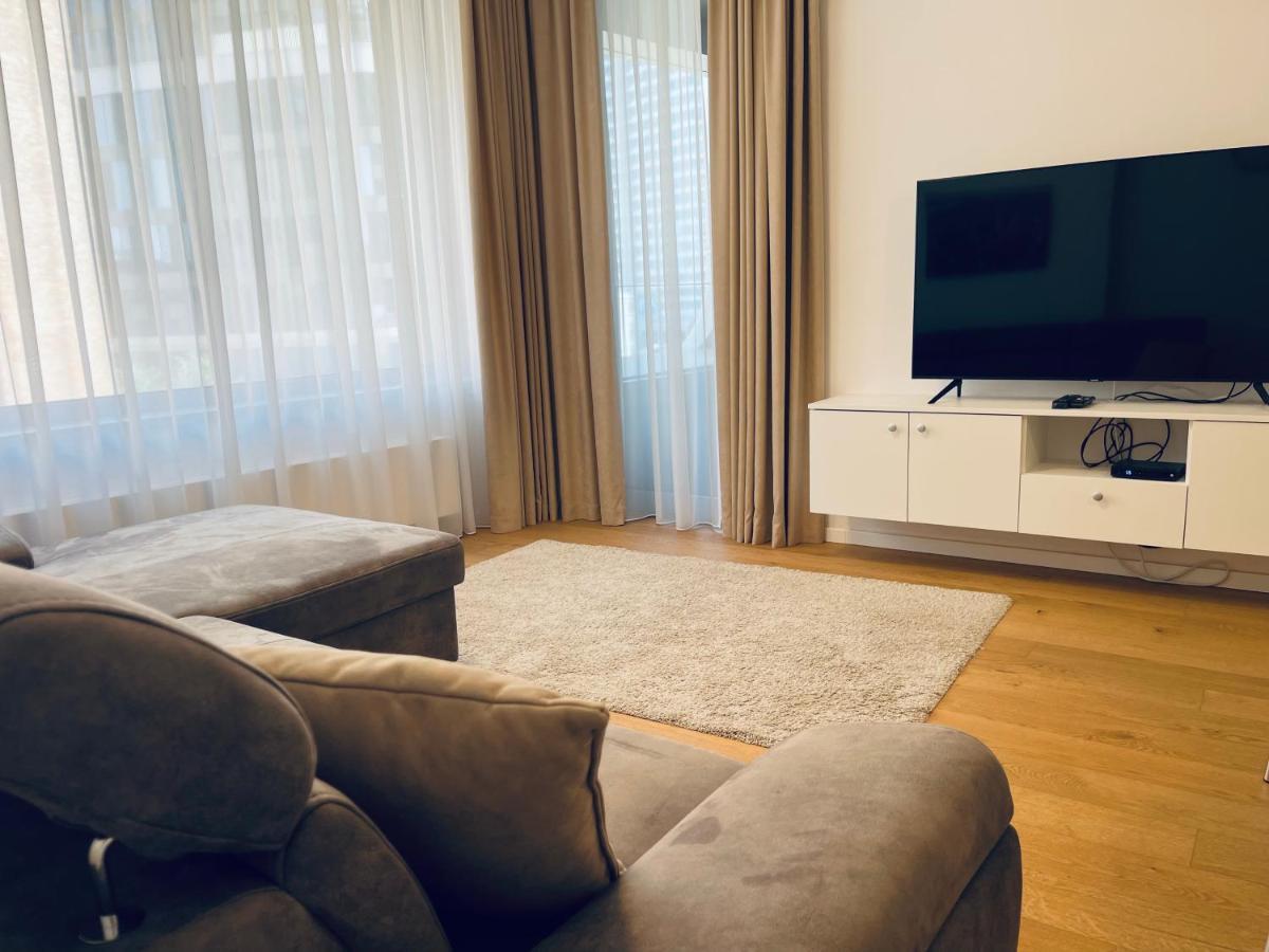 Sag Sky Park Residence Free Parking And Wi-Fi Bratislava Buitenkant foto